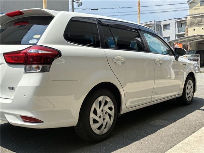COROLLA FIELDER
