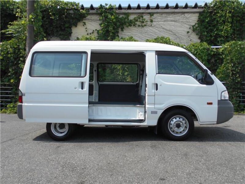 BONGO VAN