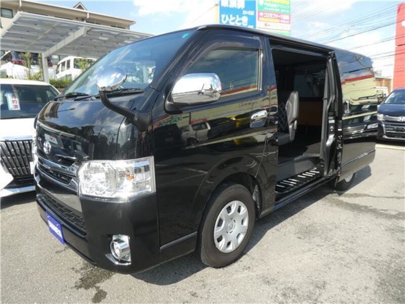 HIACE VAN