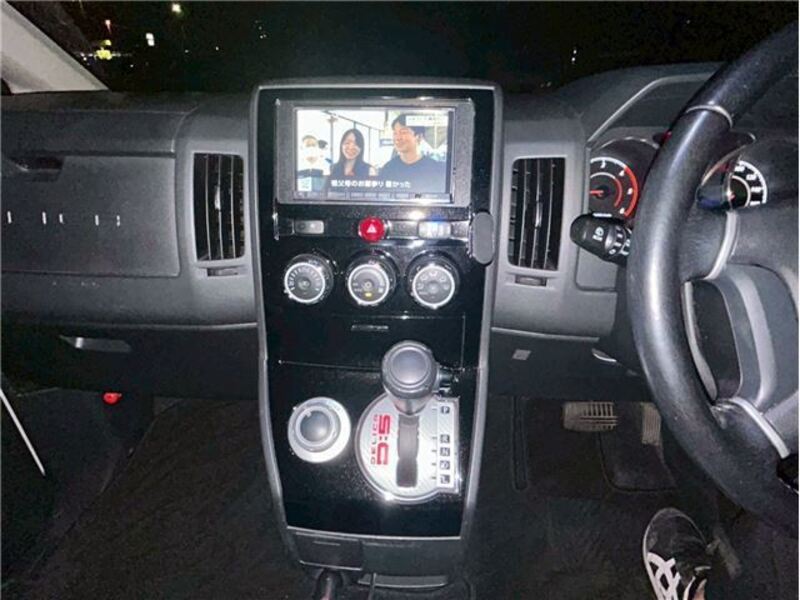 DELICA D5