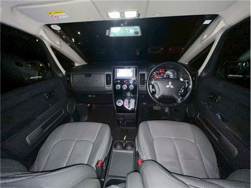 DELICA D5