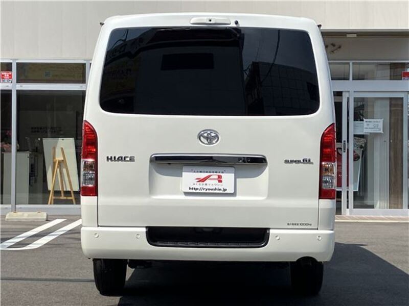 HIACE VAN