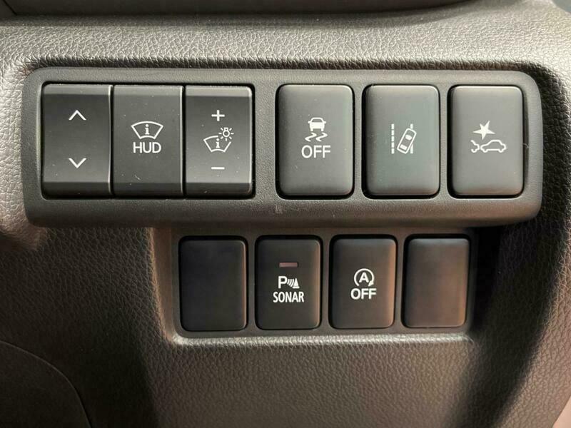 ECLIPSE CROSS