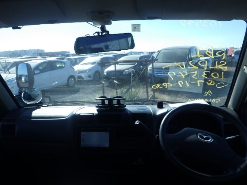 BONGO VAN