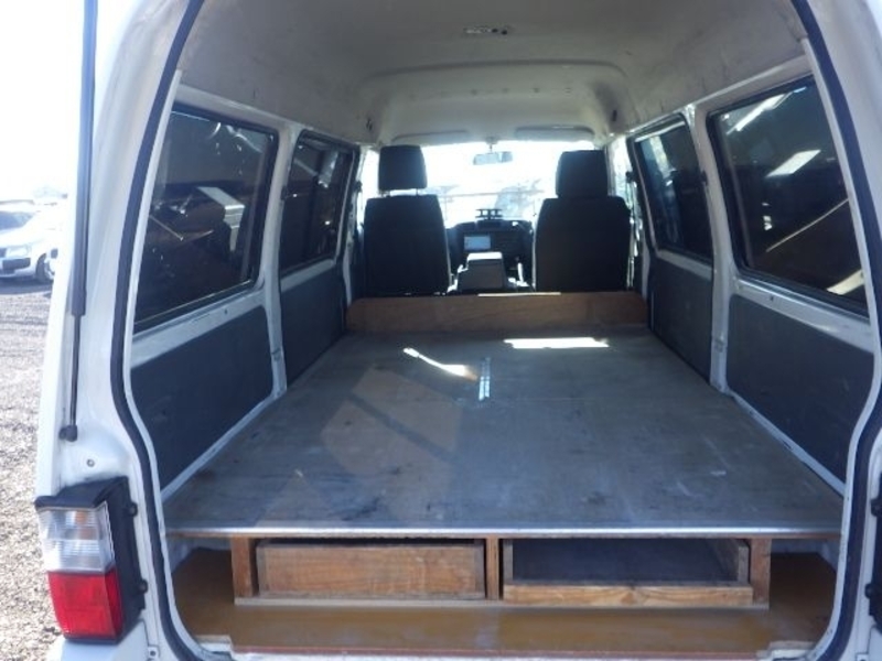 BONGO VAN