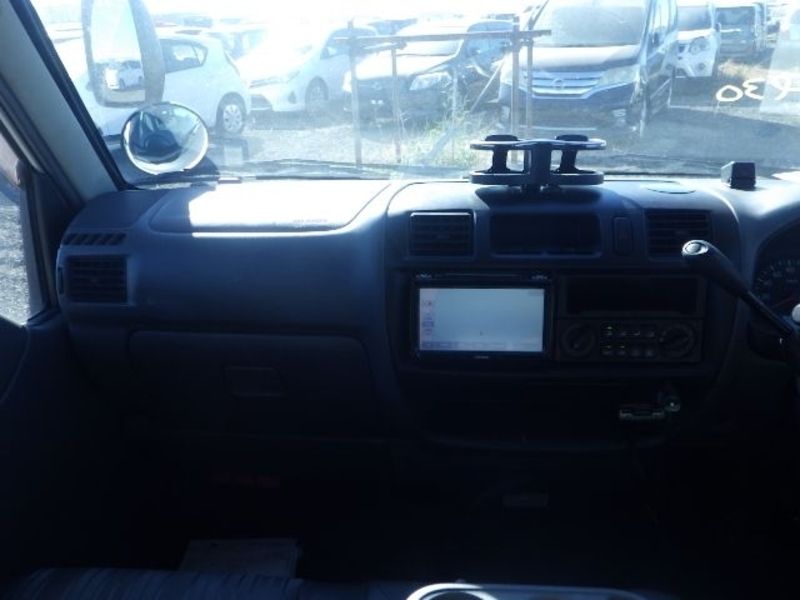 BONGO VAN