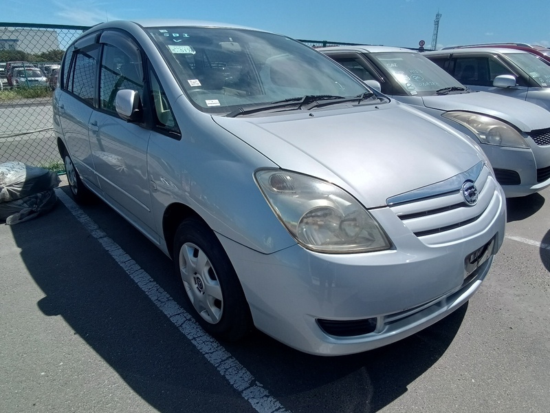 COROLLA SPACIO