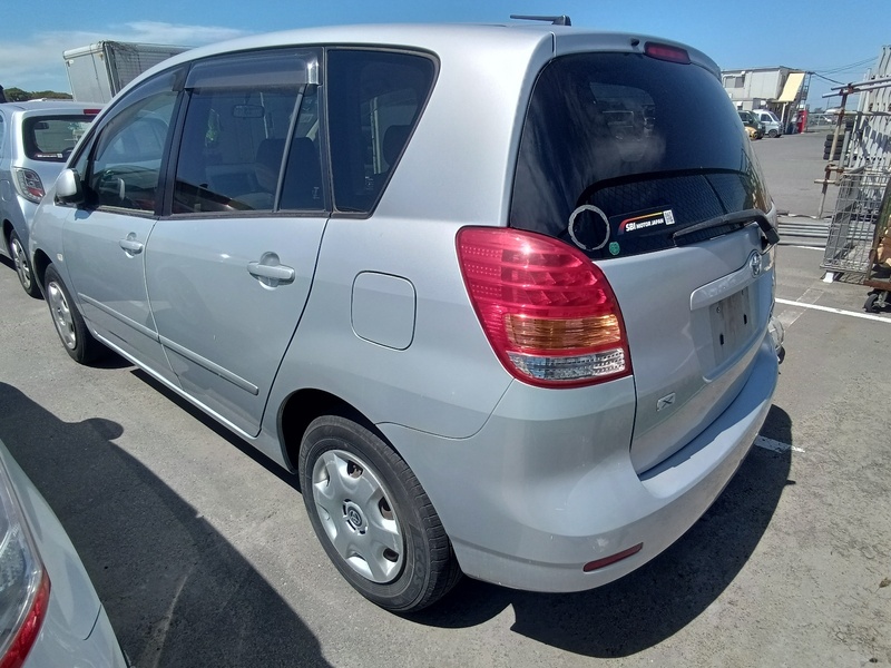 COROLLA SPACIO