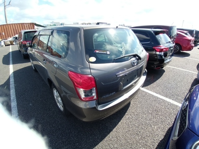 COROLLA FIELDER