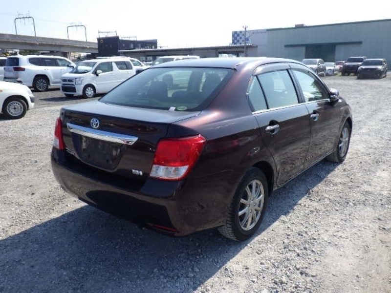 COROLLA AXIO