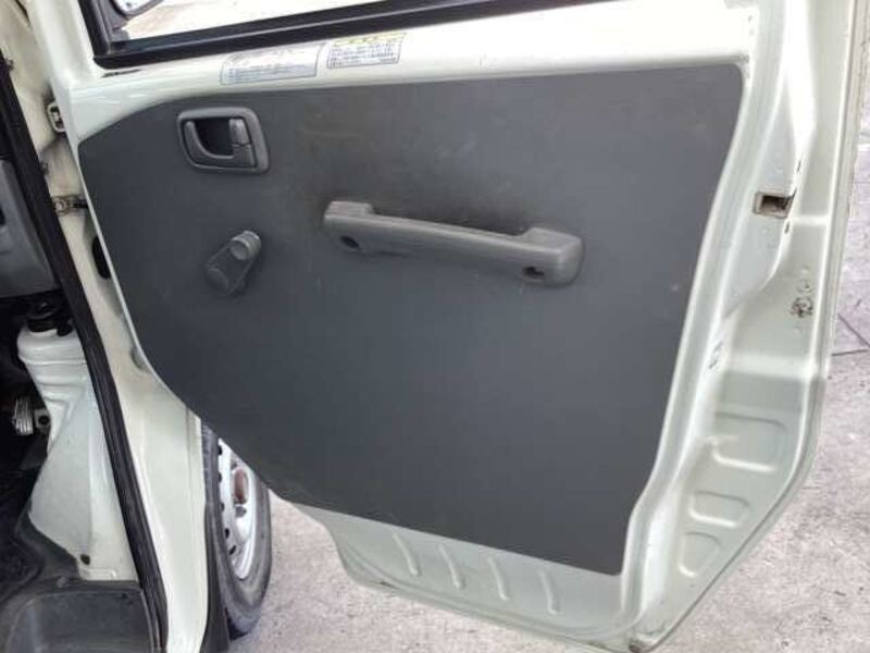 CLIPPER TRUCK
