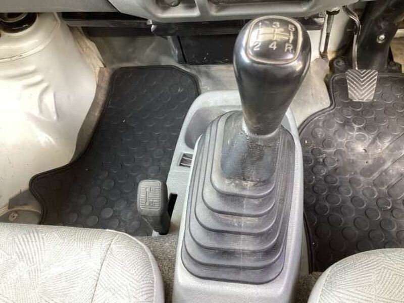 CLIPPER TRUCK