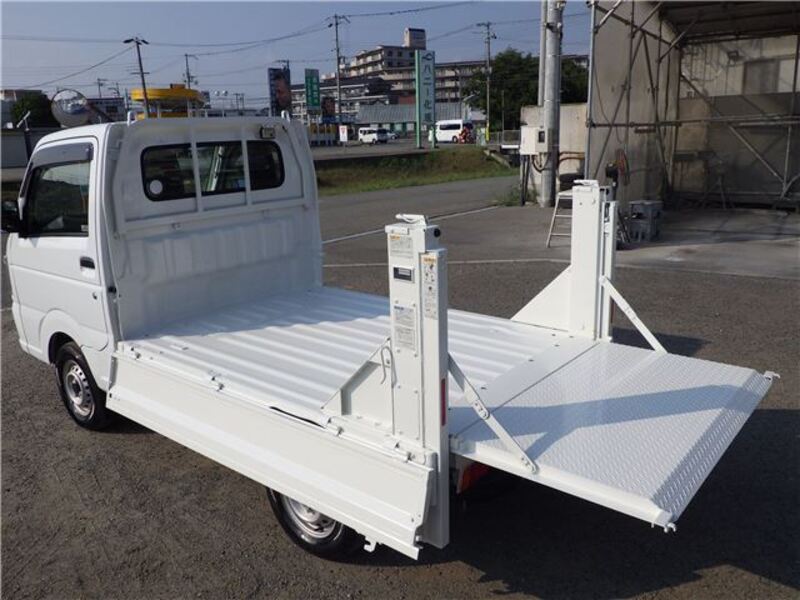 CARRY TRUCK