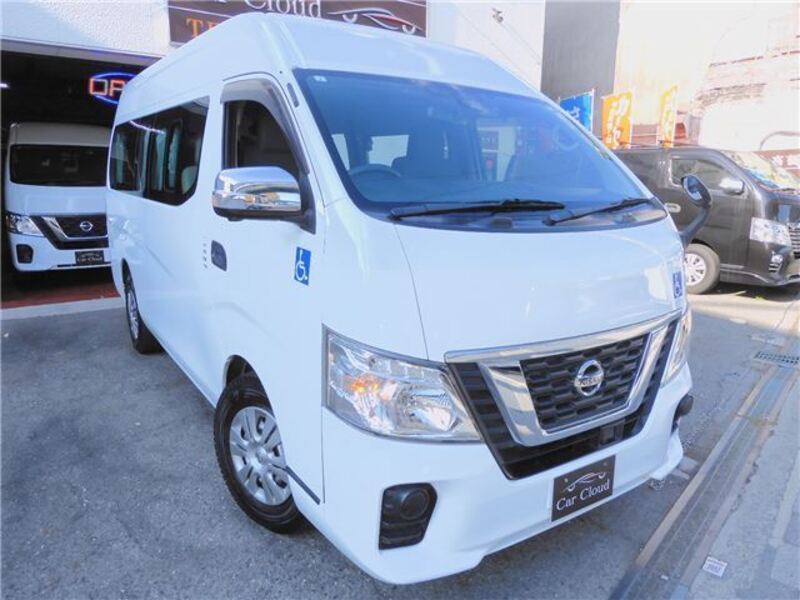 NV350 CARAVAN-0