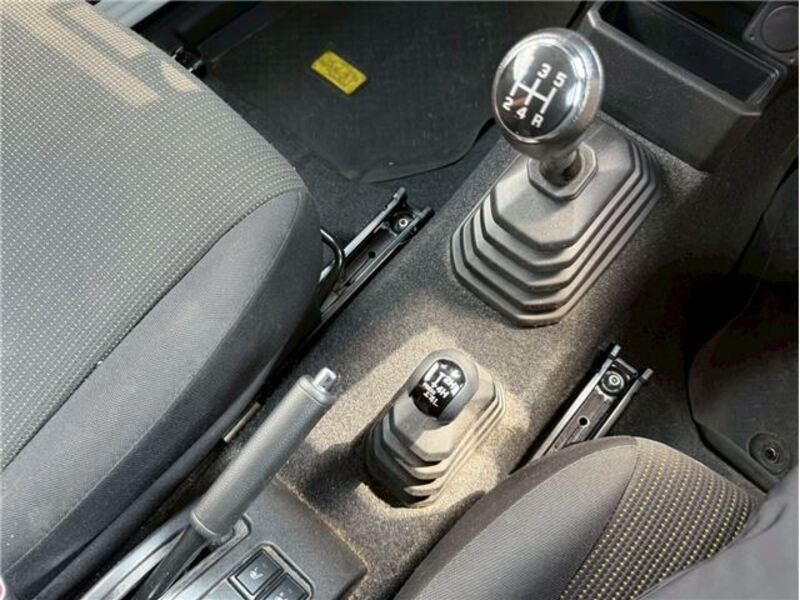 JIMNY SIERRA
