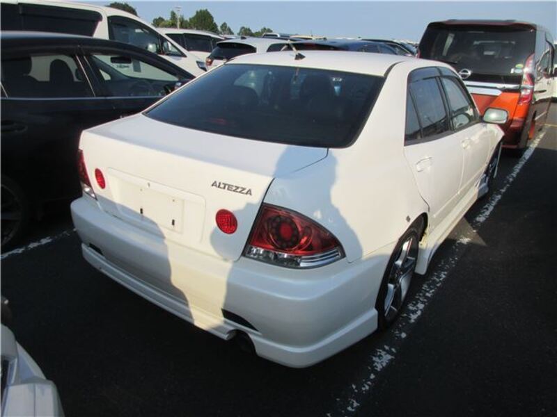 ALTEZZA