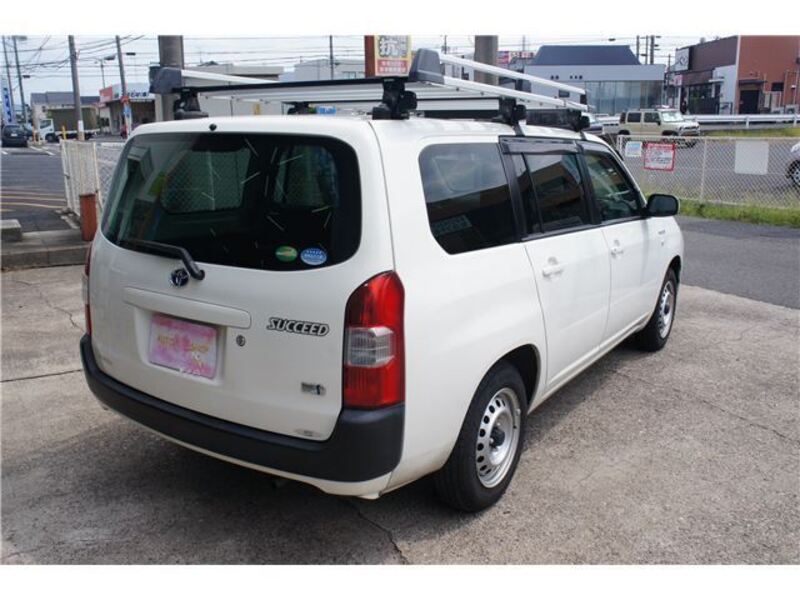 SUCCEED VAN