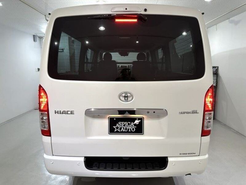 HIACE VAN