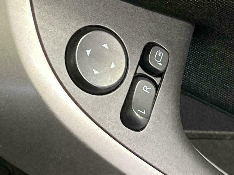 ECLIPSE CROSS