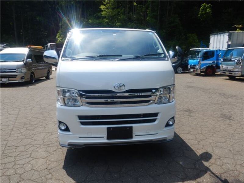 HIACE