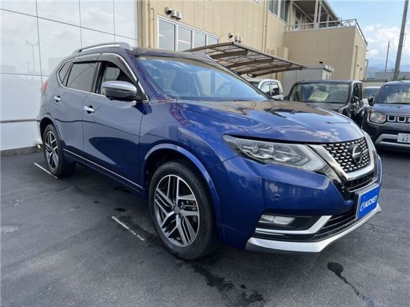 X-TRAIL