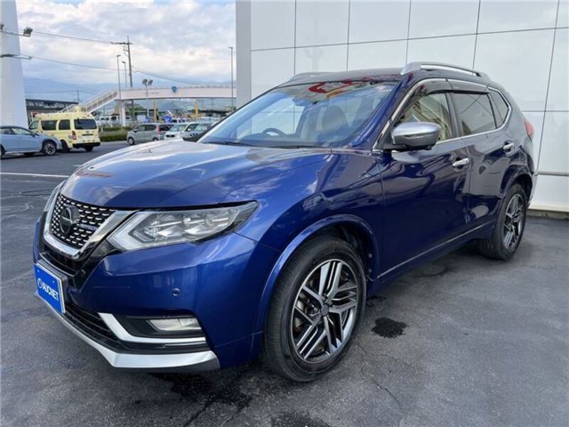 X-TRAIL