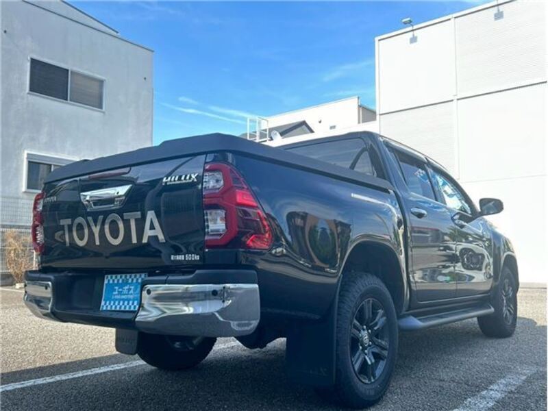 HILUX