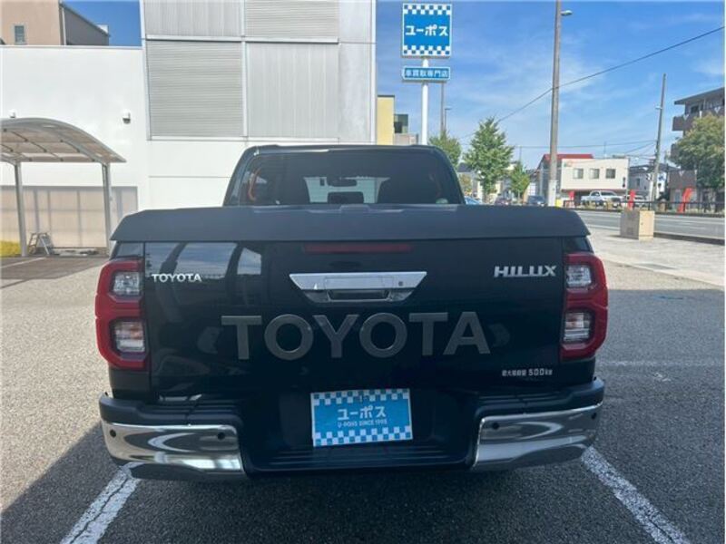 HILUX
