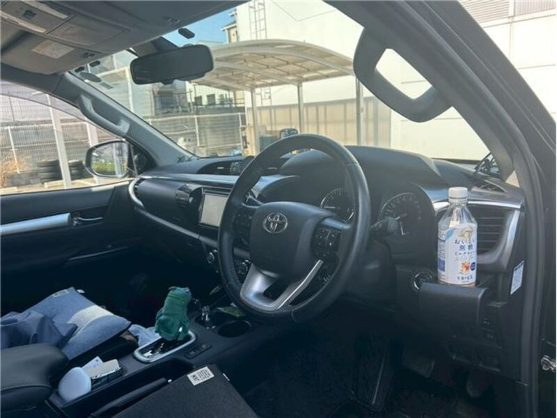 HILUX