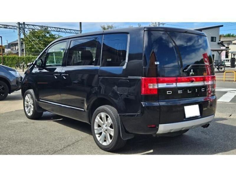 DELICA D5
