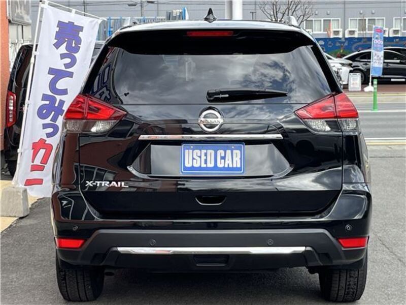X-TRAIL