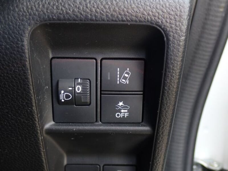 N-VAN