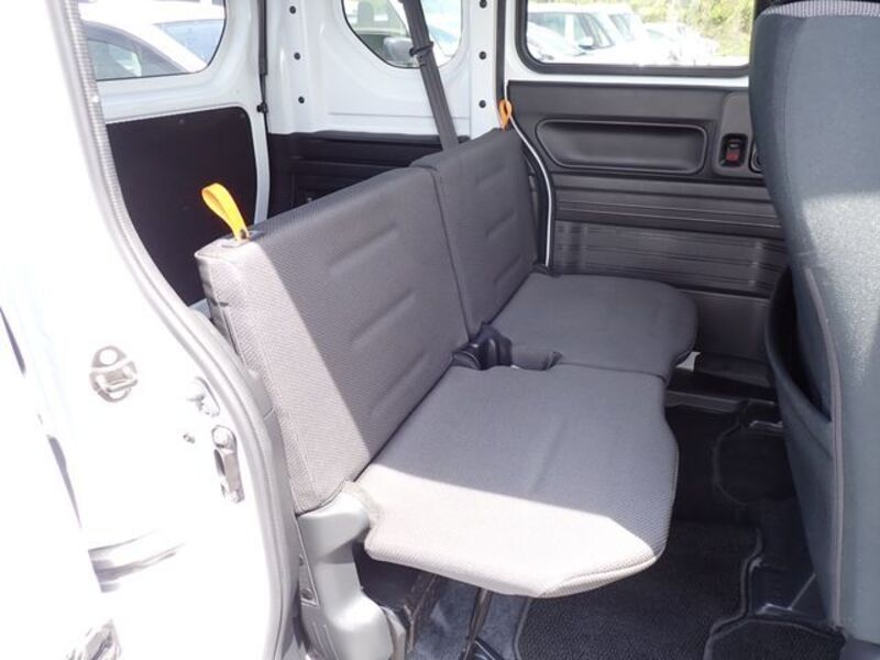 N-VAN