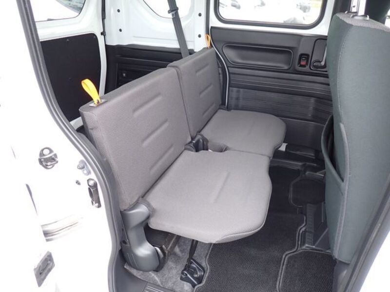 N-VAN