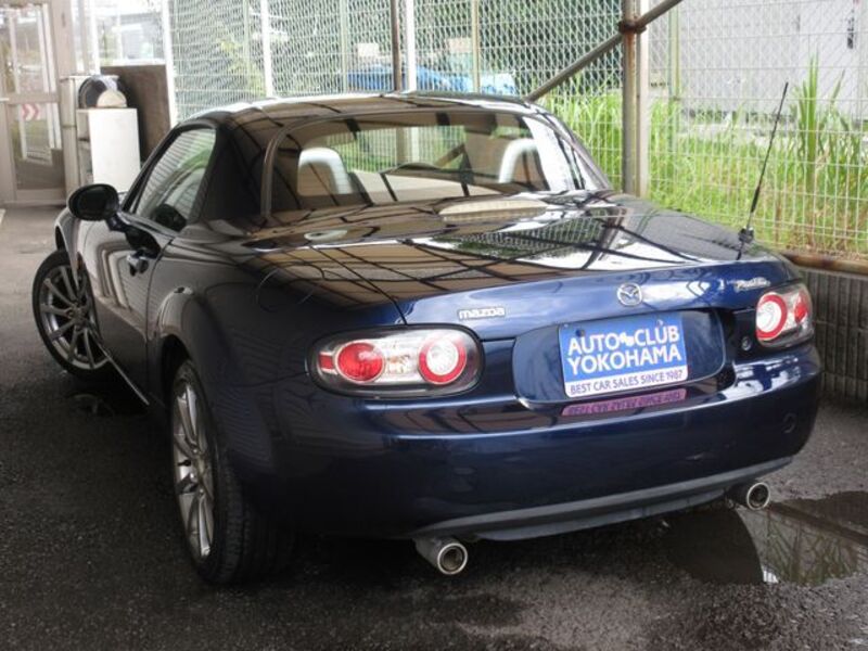 ROADSTER