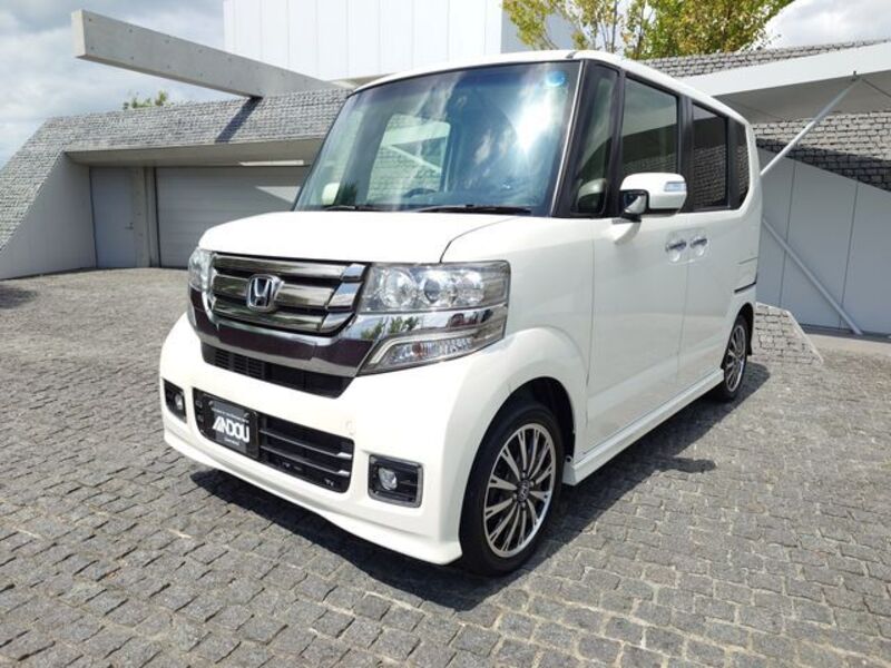HONDA N BOX CUSTOM