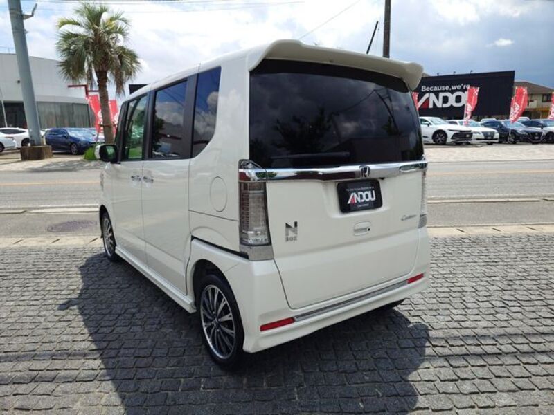N BOX CUSTOM