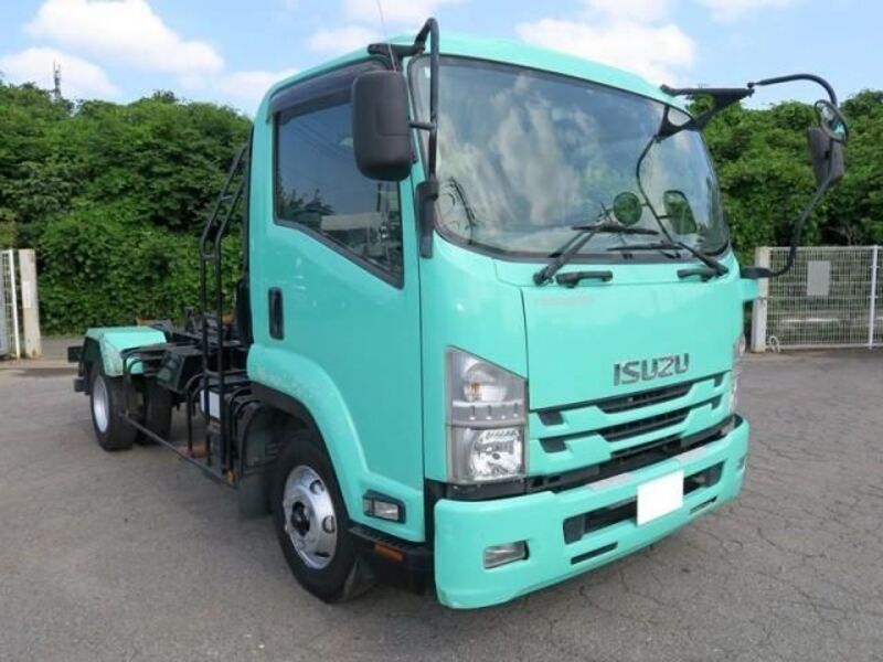 ISUZU FORWARD