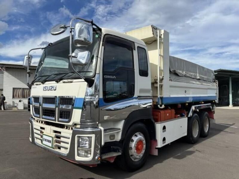 ISUZU GIGA