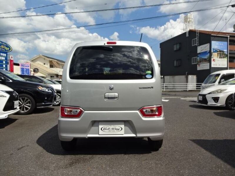 WAGON R