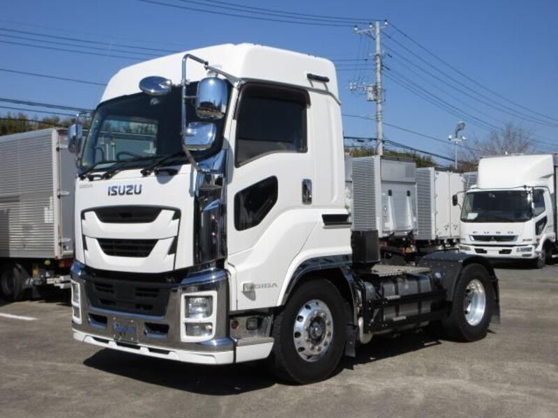 ISUZU GIGA