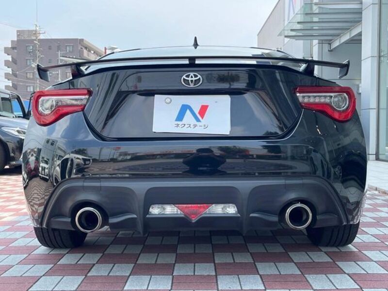 86