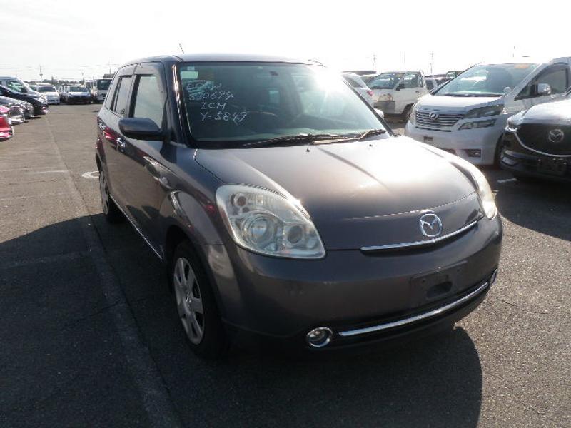 MAZDA VERISA