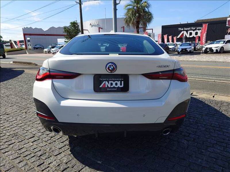 4 SERIES