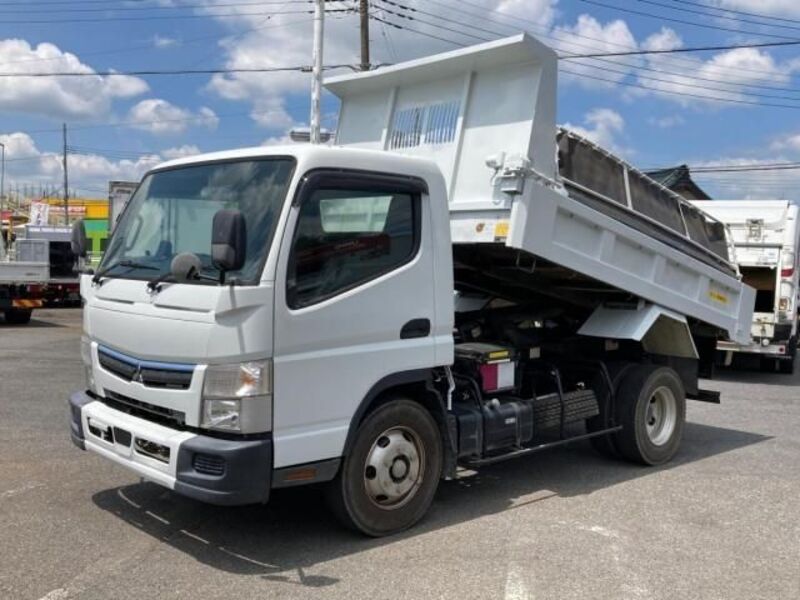 MITSUBISHI CANTER