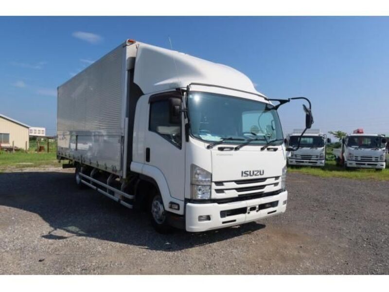 ISUZU FORWARD