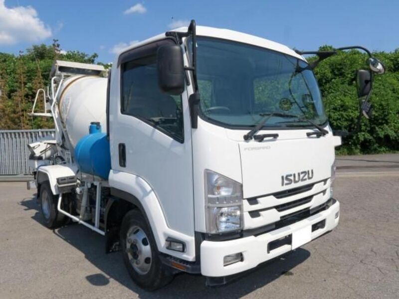 ISUZU FORWARD