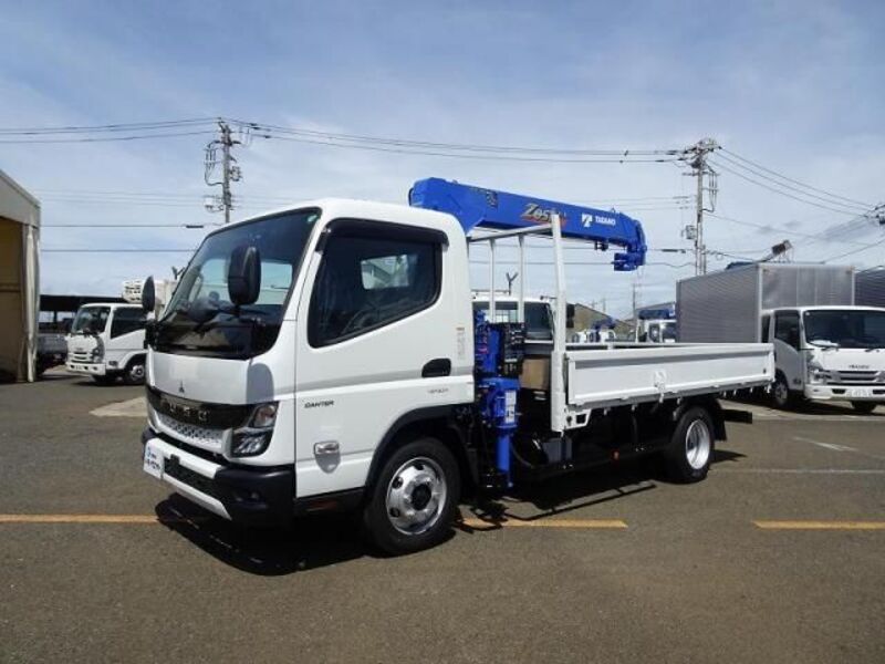 MITSUBISHI CANTER