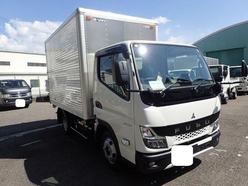MITSUBISHI CANTER