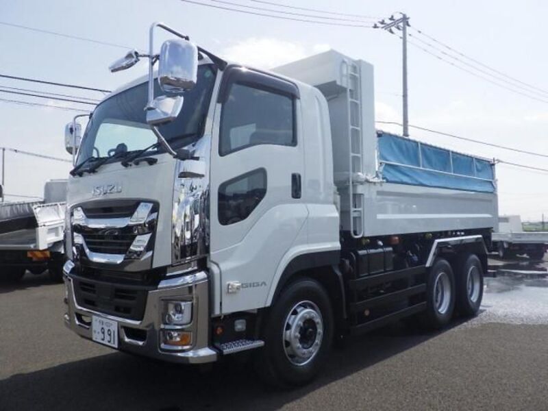 ISUZU GIGA